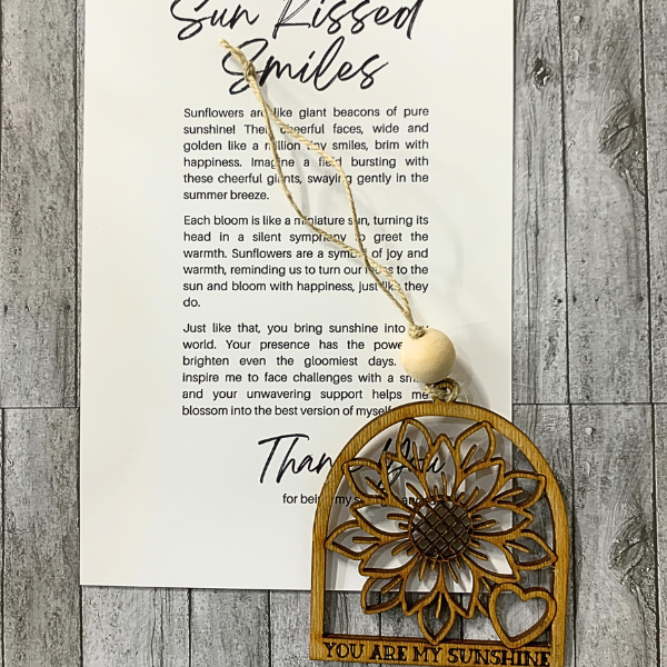 Sunkissed Smiles Ornament