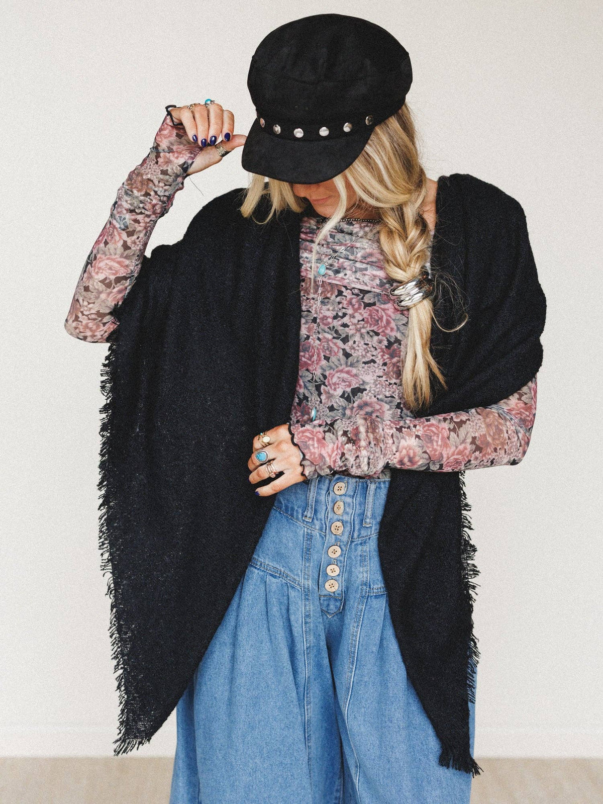 Cabin Calling Blanket Scarf - Black