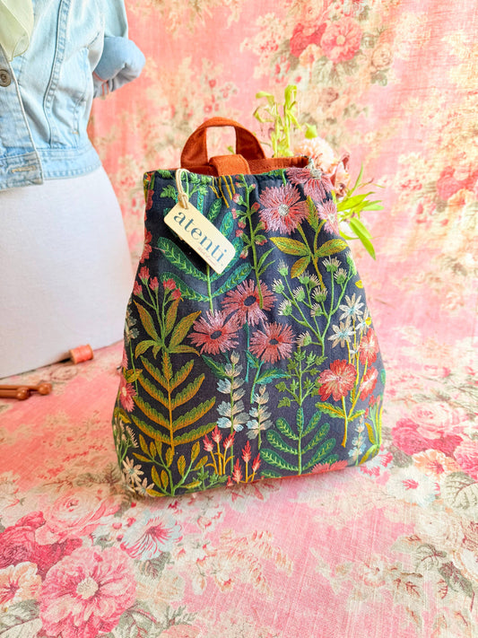 Meadow Backsac: Convertible Backpack, Stylish & Versatile Craft Companion