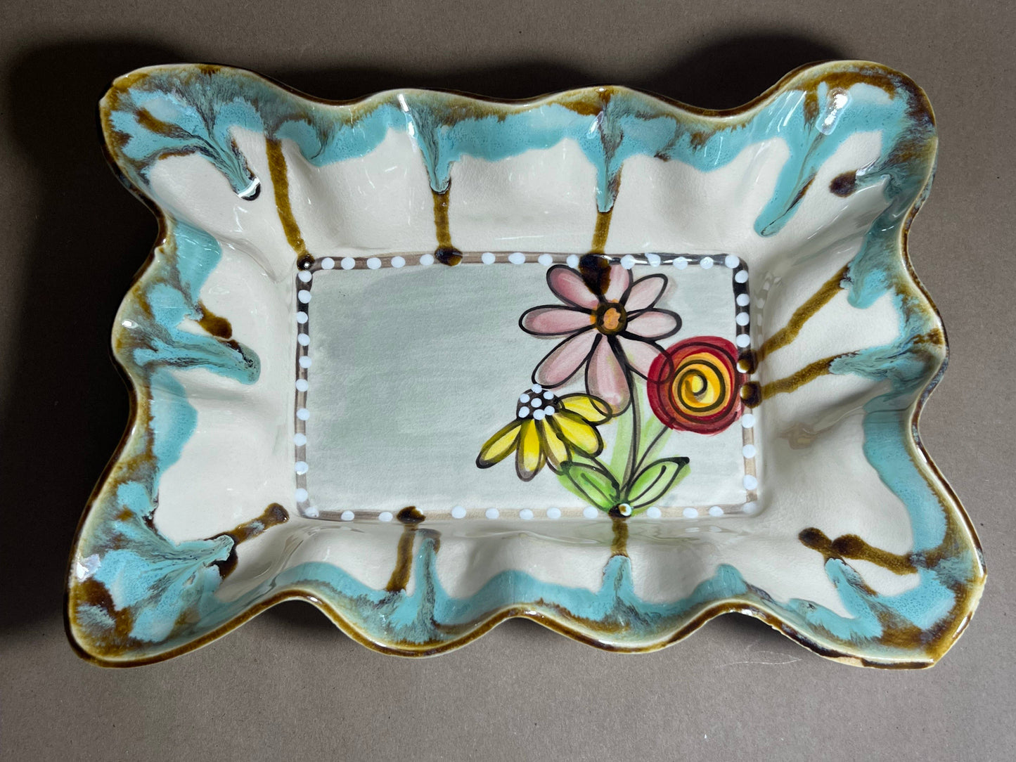 Drip Flower Pattern Serveware