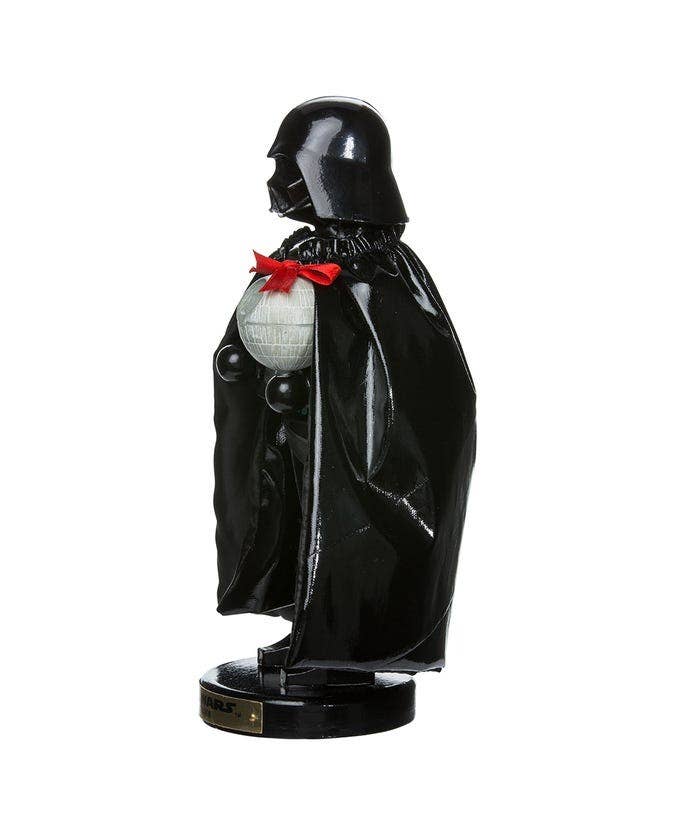 10"DARTH VADER W/DEATH STAR NUTCRACKER