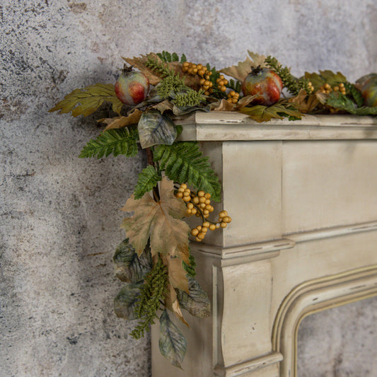 POMEGRANATE & BEIGE BERRY GARLAND