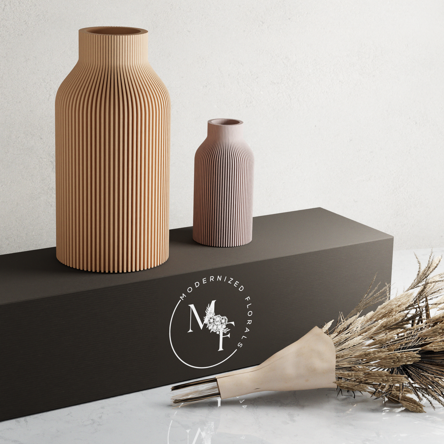 Dried Bouquet Gift Box with Bottle Vase (Large)