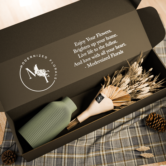 Dried Bouquet Gift Box with Bottle Vase (Large)