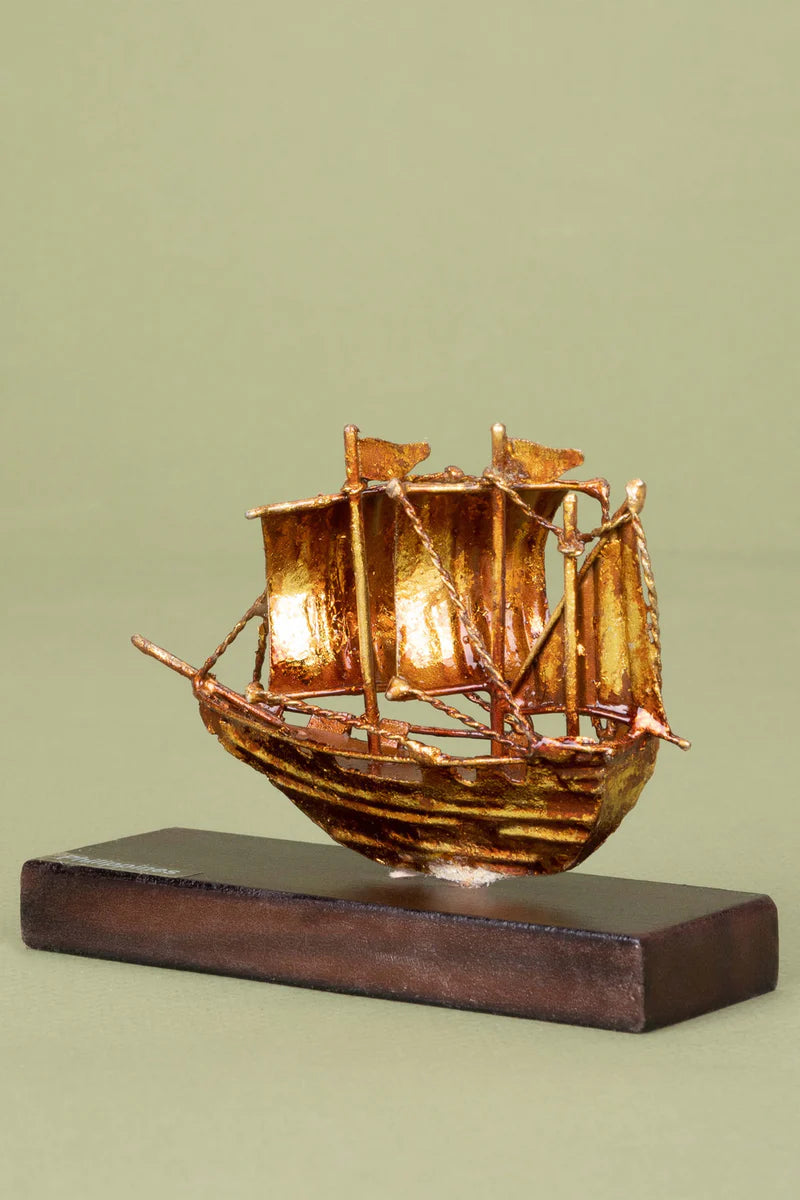 Vinta (Tin Ship)